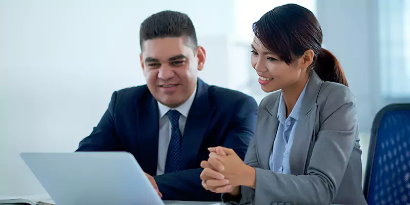 Why Partner with the Best TN Visa Consultants for Canadian Applicants for Brazil?